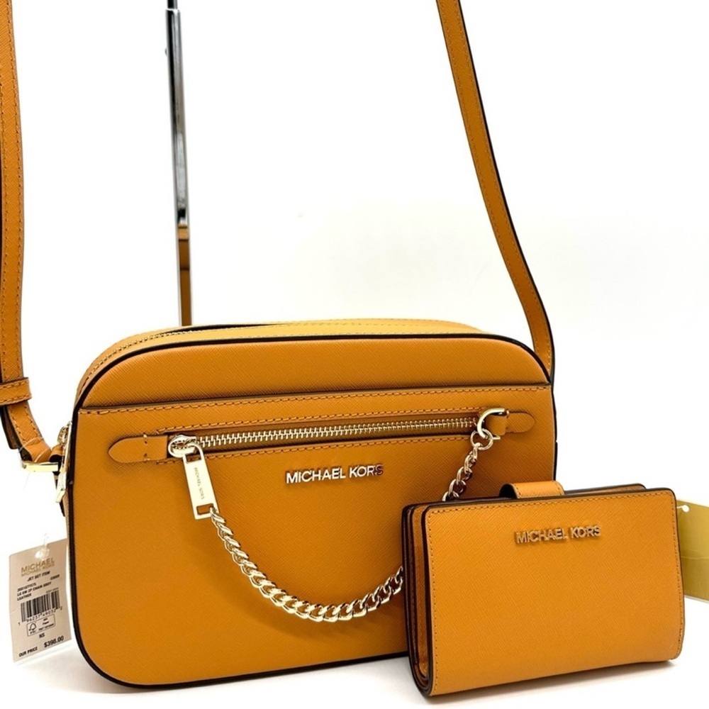Michael Kors Large EW Crossbody Bag Cider & Medium Bifold Zip Chain Wallet Cider